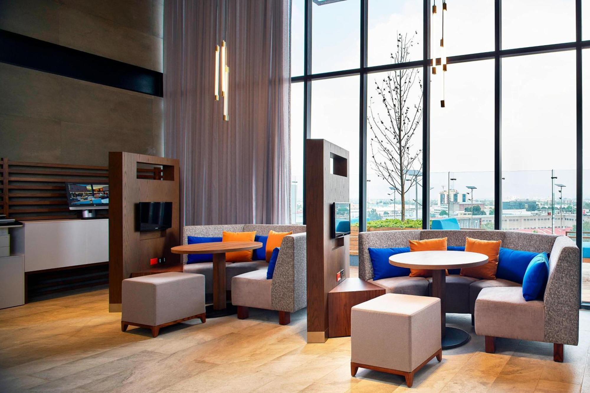 Courtyard By Marriott Mexico City Toreo Exteriér fotografie